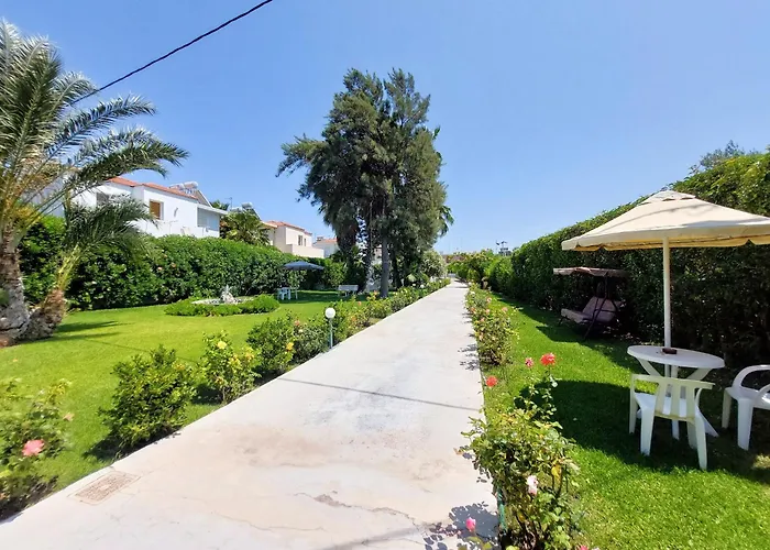 Alexia & شقة Kremastí