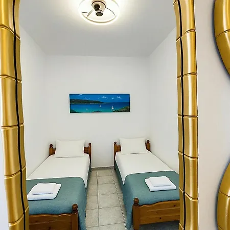 Apartament Alexia & *