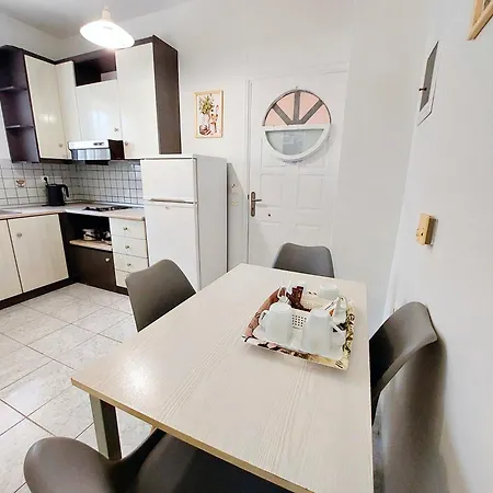 Appartement Alexia & *