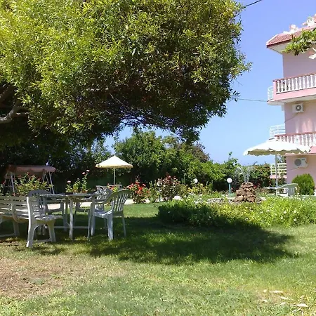 Alexia & Apartament *